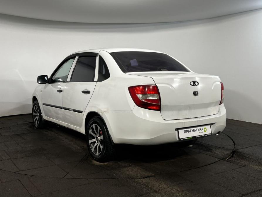 Lada (ВАЗ) Granta I Великий Новгород  - изображение 4