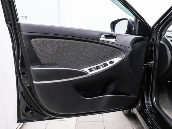 Hyundai Solaris I Рестайлинг с пробегом 2014 года, цена 940 000 рублей, 151489 км, седан, Автокод Объявления