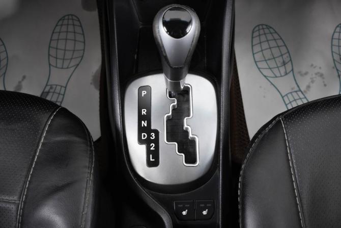 Kia Rio III Рестайлинг с пробегом 2017 года, цена 669 000 рублей, 180000 км, седан, Автокод Объявления