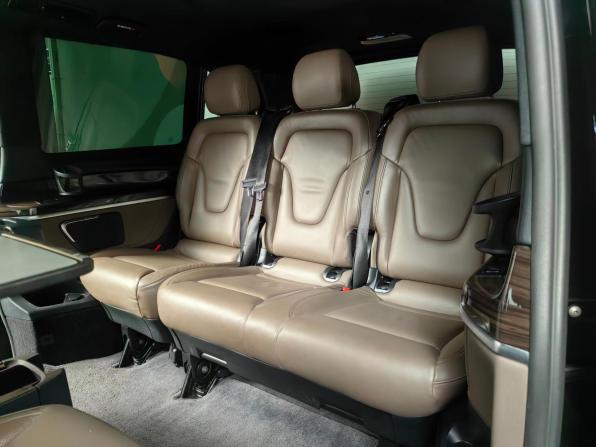 Mercedes-Benz V-Класс III (W447) с пробегом 2019 года, цена 4 555 000 рублей, 129061 км, минивэн, Автокод Объявления