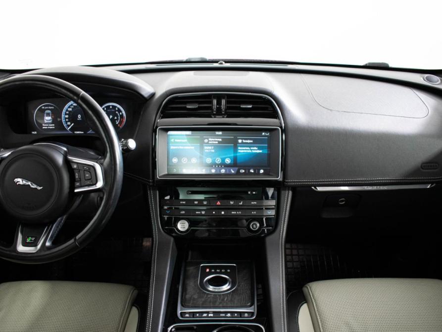 Jaguar F-Pace I Москва  - изображение 13