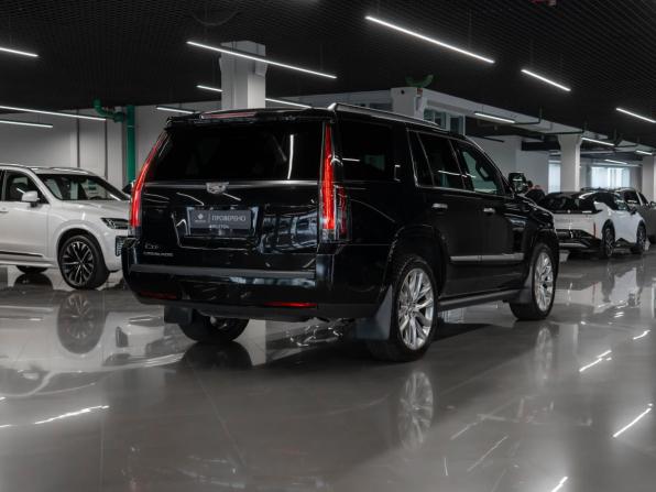 Cadillac Escalade IV с пробегом 2020 года, цена 5 190 000 рублей, 154519 км, внедорожник, Автокод Объявления