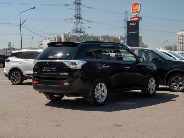 Mitsubishi Outlander III с пробегом 2012 года, цена 1 290 000 рублей, 244157 км, внедорожник, Автокод Объявления