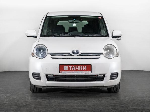Toyota Sienta I Рестайлинг 2 с пробегом 2012 года, цена 825 000 рублей, 72863 км, компактвэн, Автокод Объявления