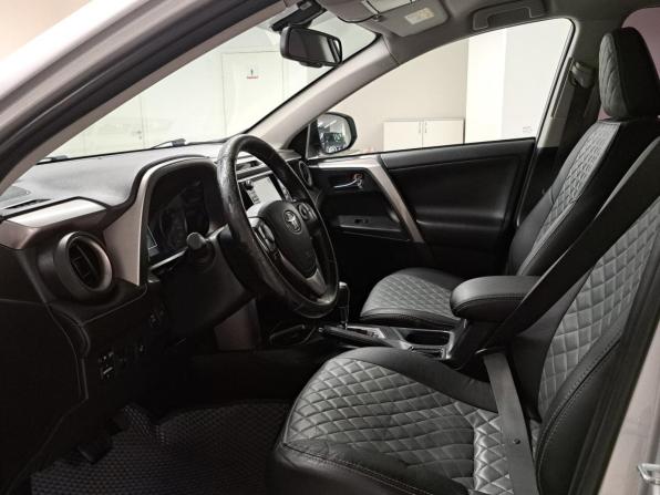 Toyota RAV4 IV (XA40) Рестайлинг с пробегом 2016 года, цена 2 107 000 рублей, 196690 км, внедорожник, Автокод Объявления