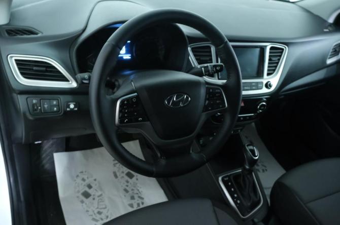 Hyundai Solaris II с пробегом 2019 года, цена 1 449 000 рублей, 128000 км, седан, Автокод Объявления