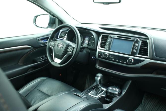 Toyota Highlander III (XU50) с пробегом 2014 года, цена 2 590 000 рублей, 128164 км, внедорожник, Автокод Объявления