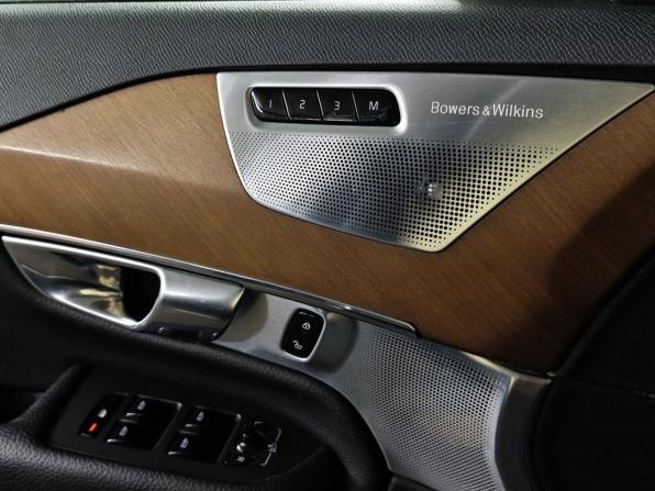 Volvo XC90 II с пробегом 2017 года, цена 2 949 000 рублей, 272105 км, внедорожник, Автокод Объявления
