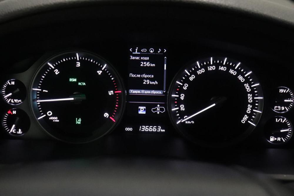 Toyota Land Cruiser 200 Series Рестайлинг 2 Ульяновск  - изображение 9