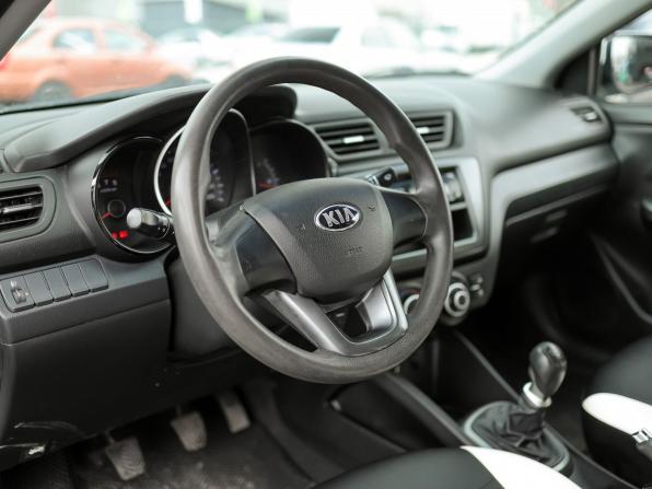 Kia Rio III с пробегом 2013 года, цена 729 000 рублей, 141440 км, седан, Автокод Объявления