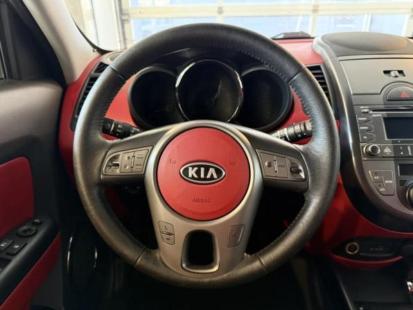 Kia Soul I с пробегом 2010 года, цена 810 000 рублей, 219712 км, хэтчбек, Автокод Объявления