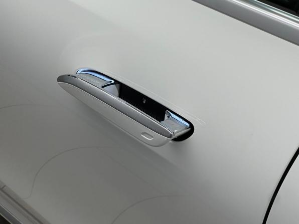 Mercedes-Benz E-Класс VI (W214 S214) с пробегом 2024 года, цена 7 706 000 рублей, 46 км, седан, Автокод Объявления