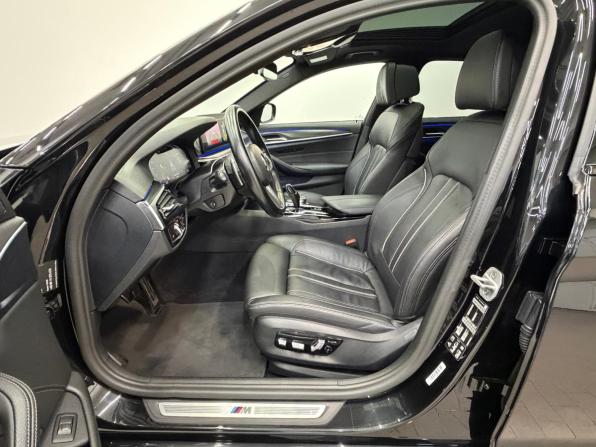 BMW 5 серии VII (G30/G31/G38) Рестайлинг с пробегом 2023 года, цена 6 890 000 рублей, 57441 км, седан, Автокод Объявления