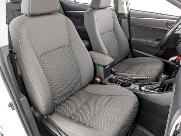Toyota Corolla XI (E160 E170 E180) Рестайлинг 1 с пробегом 2017 года, цена 1 765 000 рублей, 81962 км, седан, Автокод Объявления
