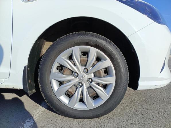 Hyundai Solaris II Рестайлинг с пробегом 2020 года, цена 1 437 000 рублей, 70519 км, седан, Автокод Объявления