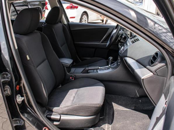 Mazda 3 II (BL) Рестайлинг с пробегом 2011 года, цена 915 000 рублей, 243859 км, хэтчбек, Автокод Объявления