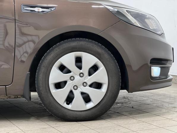 Kia Rio III Рестайлинг с пробегом 2017 года, цена 1 099 000 рублей, 123183 км, седан, Автокод Объявления