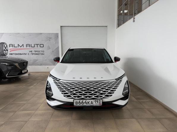 Omoda C5 I с пробегом 2023 года, цена 1 900 000 рублей, 15604 км, внедорожник, Автокод Объявления