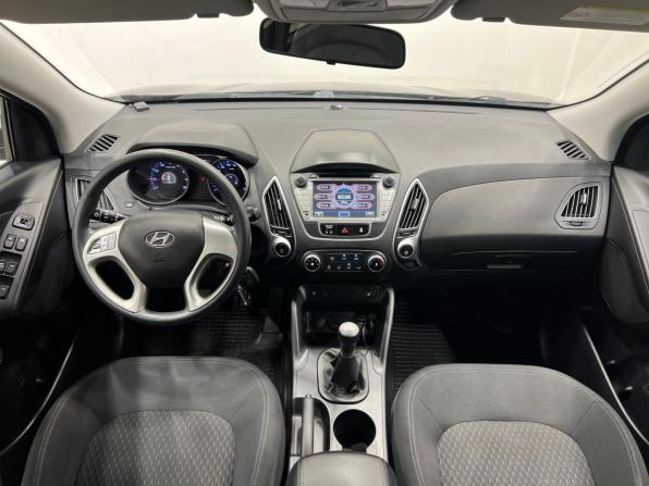 Hyundai ix35 I с пробегом 2013 года, цена 1 240 000 рублей, 75567 км, внедорожник, Автокод Объявления