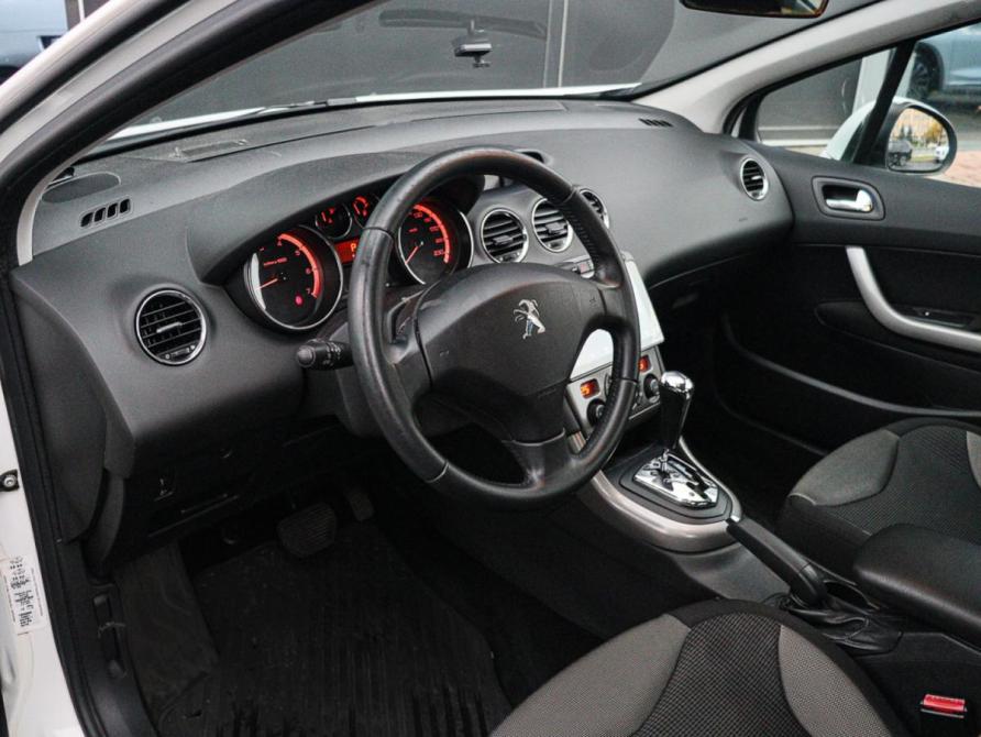 Peugeot 308 I Рестайлинг Москва  - изображение 11