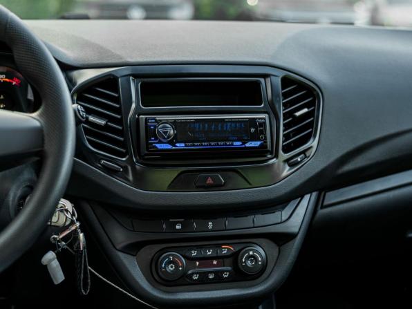 Lada (ВАЗ) Vesta I с пробегом 2020 года, цена 860 000 рублей, 102912 км, универсал, Автокод Объявления