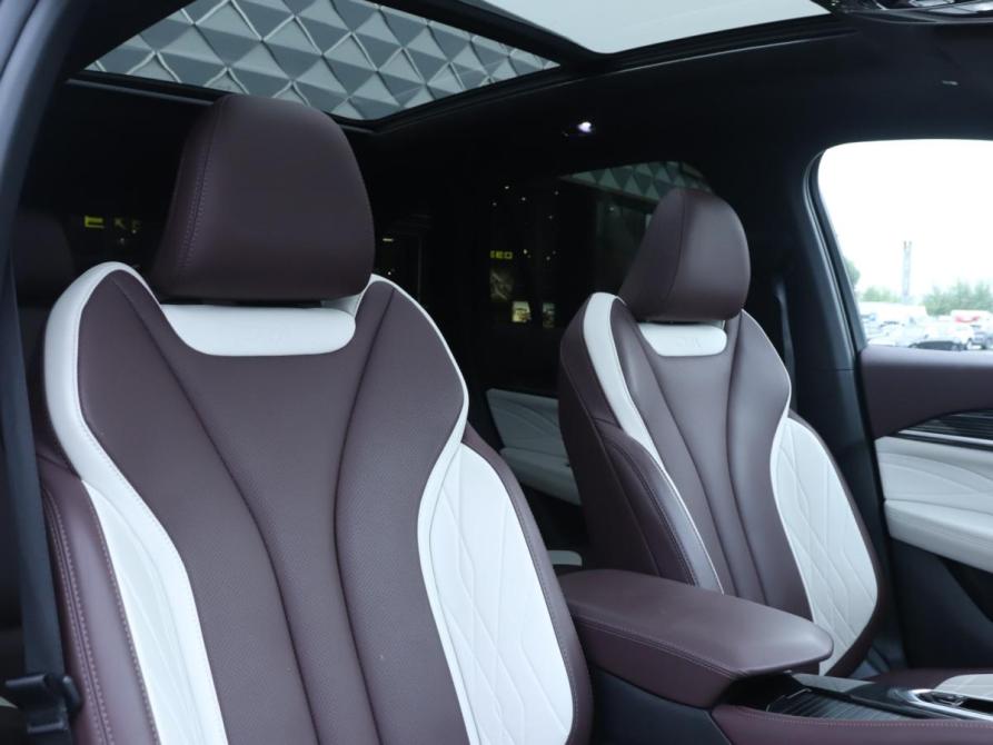 Geely Monjaro I Москва  - изображение 15