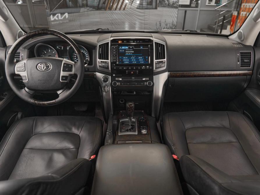Toyota Land Cruiser 200 Series Рестайлинг 1 Москва  - изображение 8