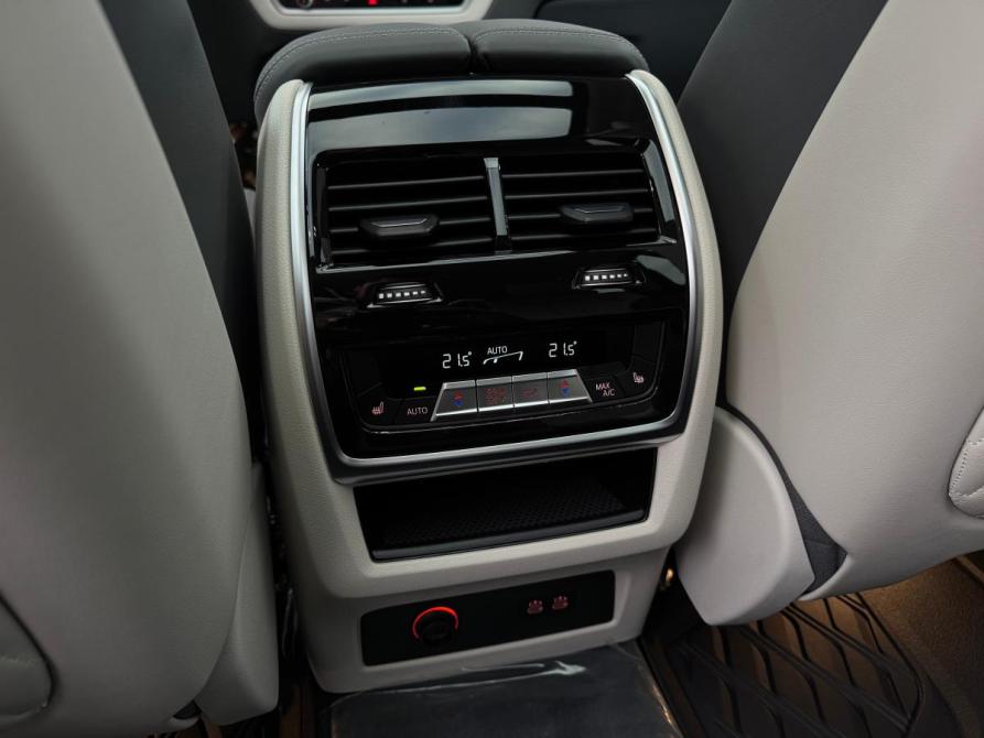 BMW X7 I (G07) Рестайлинг Иркутск  - изображение 16