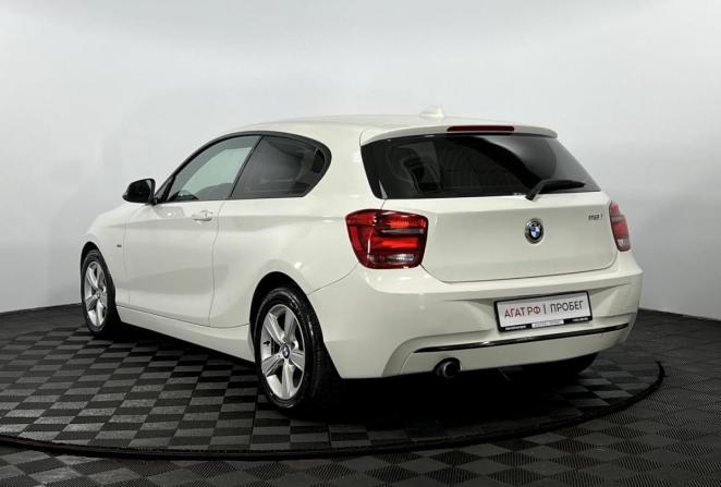 BMW 1 серии II (F20/F21) с пробегом 2013 года, цена 990 000 рублей, 210000 км, хэтчбек, Автокод Объявления