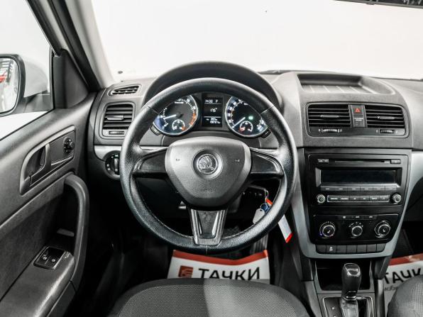 Skoda Yeti I Рестайлинг с пробегом 2015 года, цена 1 097 000 рублей, 138639 км, внедорожник, Автокод Объявления