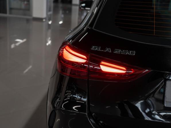Mercedes-Benz GLA II (H247) Рестайлинг с пробегом 2024 года, цена 6 250 000 рублей, 8333 км, внедорожник, Автокод Объявления