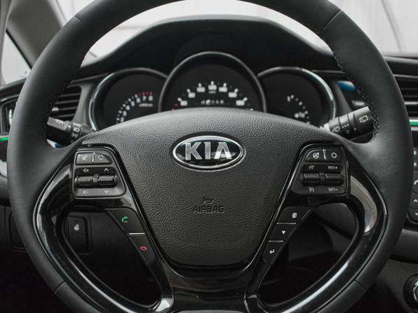 Kia Ceed II Рестайлинг с пробегом 2016 года, цена 1 620 000 рублей, 114154 км, универсал, Автокод Объявления