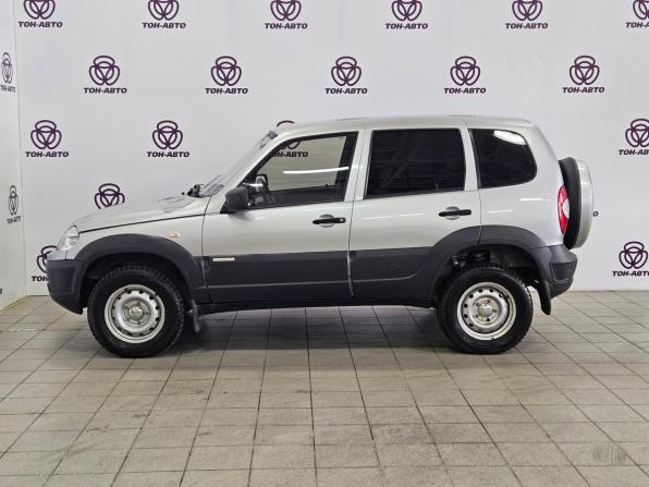 Chevrolet Niva I Рестайлинг с пробегом 2015 года, цена 494 000 рублей, 190060 км, внедорожник, Автокод Объявления