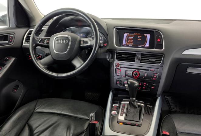 Audi Q5 I (8R) с пробегом 2011 года, цена 1 350 000 рублей, 236333 км, внедорожник, Автокод Объявления