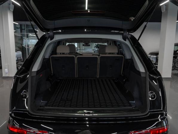 Audi Q7 II (4M) Рестайлинг 2 с пробегом 2025 года, цена 10 950 000 рублей, 5161 км, внедорожник, Автокод Объявления