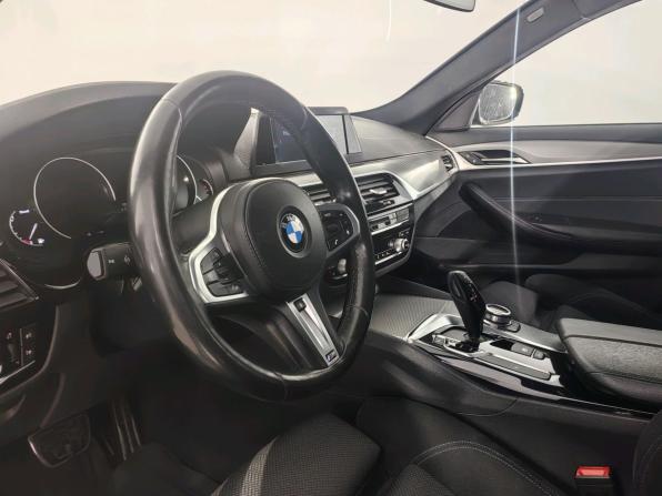 BMW 5 серии VII (G30/G31/G38) с пробегом 2018 года, цена 2 519 000 рублей, 176061 км, седан, Автокод Объявления