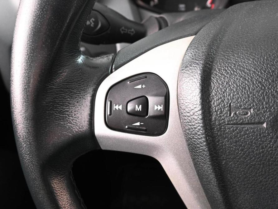 Ford Fiesta Mk6 Ростов-на-Дону  - изображение 12