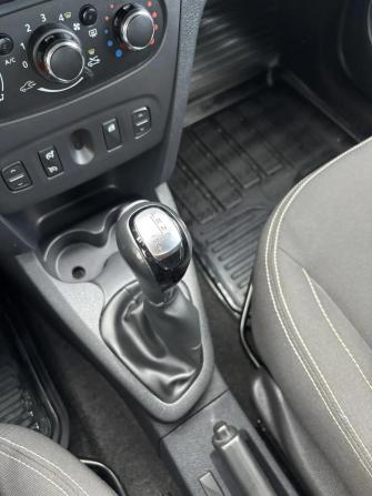 Renault Logan II Рестайлинг с пробегом 2018 года, цена 923 168 рублей, 135920 км, седан, Автокод Объявления