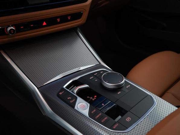 BMW 3 серии VII (G2x) Рестайлинг 2 с пробегом 2025 года, цена 6 949 900 рублей, 5341 км, седан, Автокод Объявления