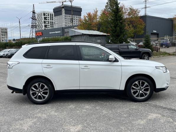Mitsubishi Outlander III с пробегом 2013 года, цена 1 349 000 рублей, 135000 км, внедорожник, Автокод Объявления