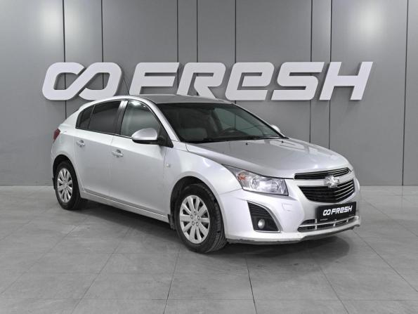 Chevrolet Cruze I Рестайлинг с пробегом 2013 года, цена 820 000 рублей, 131123 км, хэтчбек, Автокод Объявления