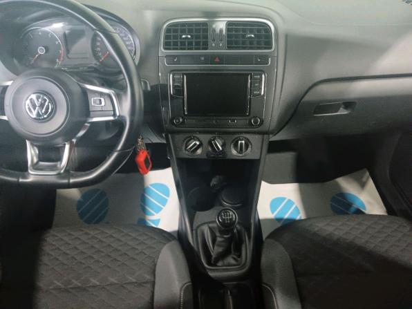 Volkswagen Polo V Рестайлинг с пробегом 2018 года, цена 1 130 000 рублей, 188700 км, седан, Автокод Объявления