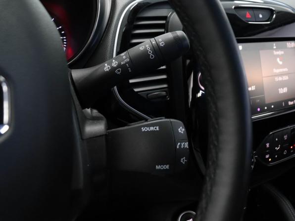 Renault Kaptur I Рестайлинг с пробегом 2021 года, цена 1 699 000 рублей, 45972 км, внедорожник, Автокод Объявления