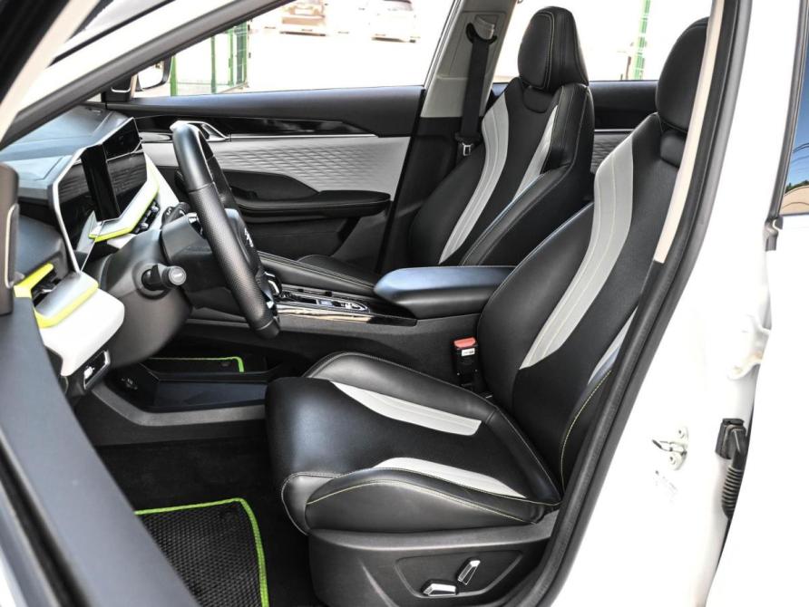 Geely Coolray I Рестайлинг Новороссийск  - изображение 13