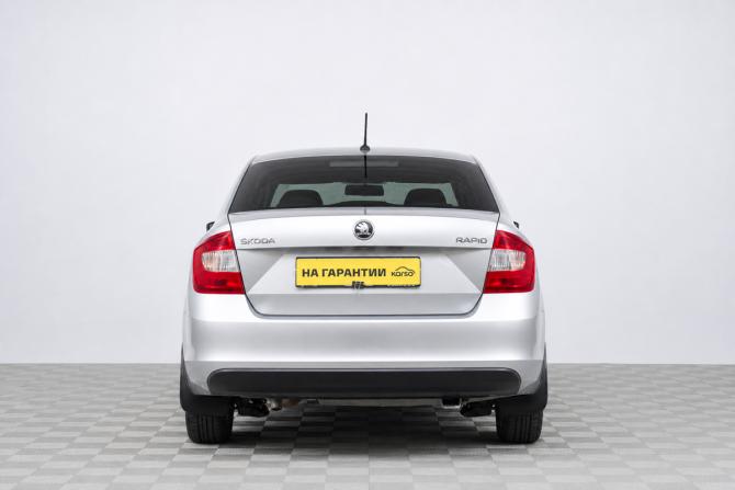 Skoda Rapid I с пробегом 2016 года, цена 1 389 000 рублей, 100300 км, седан, Автокод Объявления