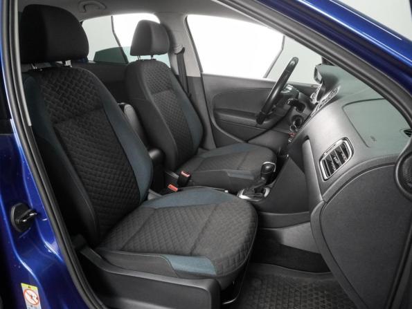 Volkswagen Polo V Рестайлинг с пробегом 2020 года, цена 1 414 000 рублей, 102112 км, седан, Автокод Объявления