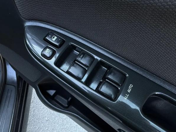 Toyota Wish I с пробегом 2005 года, цена 750 000 рублей, 534791 км, компактвэн, Автокод Объявления