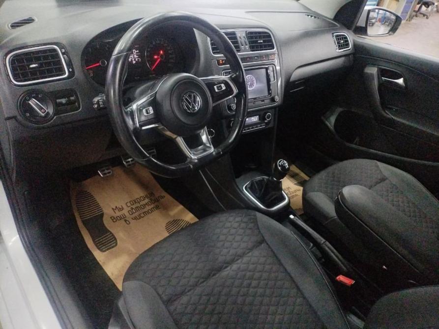 Volkswagen Polo V Рестайлинг Серпухов  - изображение 8