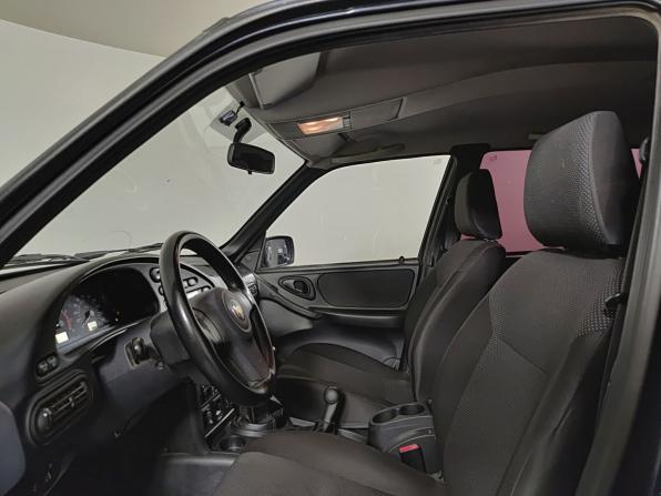 Chevrolet Niva I Рестайлинг с пробегом 2015 года, цена 610 000 рублей, 106807 км, внедорожник, Автокод Объявления