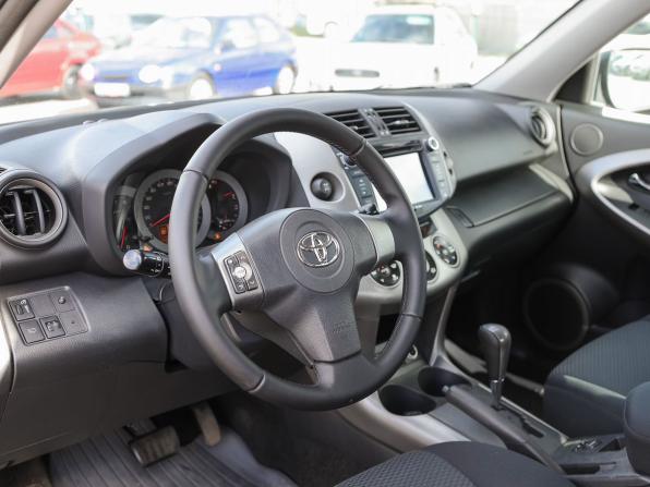 Toyota RAV4 III (XA30) с пробегом 2007 года, цена 1 039 000 рублей, 202904 км, внедорожник, Автокод Объявления